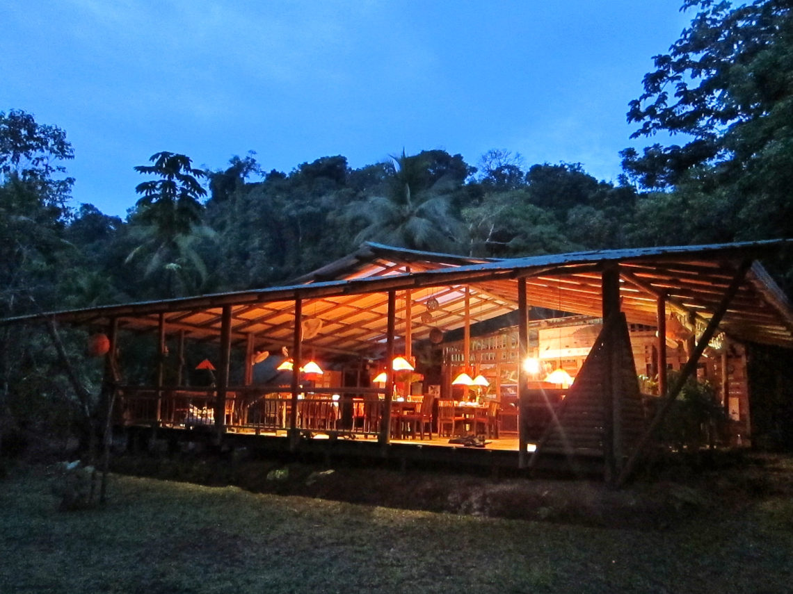 El Almejal - Hoteles en Bahía Solano Pacífico colombiano